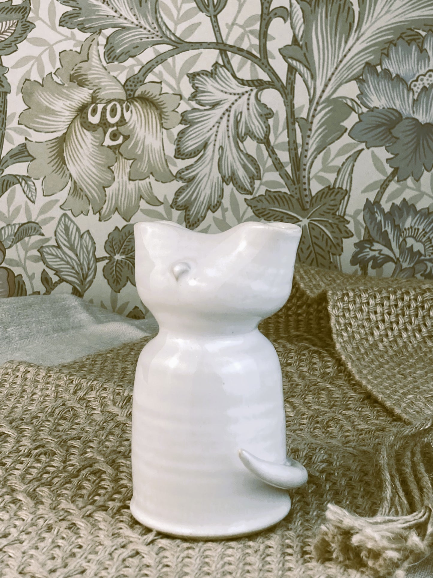 Katt "Marie" i keramik